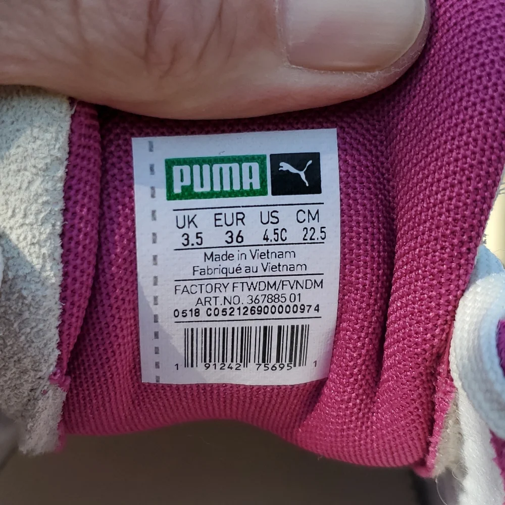 Puma Suede Kids Size US 4.5 C. GPWC. Gummy Care Bear design. White/Grey Pink.